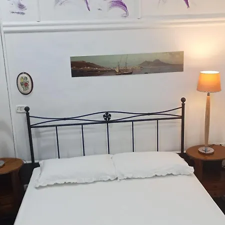 Garibaldi Station Guest house